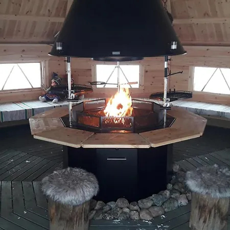 Chalet Karemajat Wagon Ylitornio